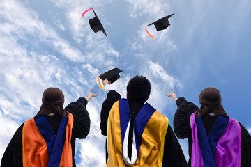 Congratulated the graduates. in University