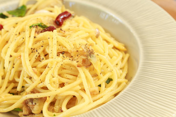 Spaghetti with clams