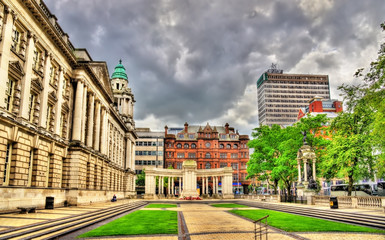 Fototapeta na wymiar View of Belfast City Hall - Northern Ireland