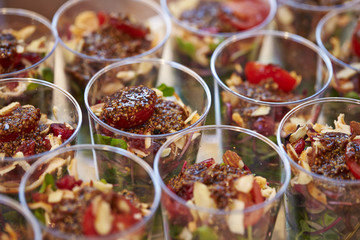 ケータリングのサラダ