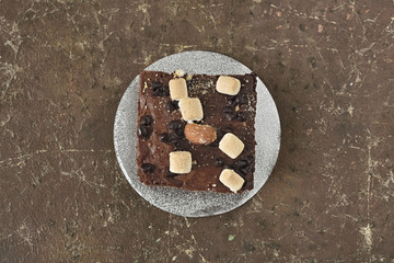 Brownie chocolate with marshmallow on top