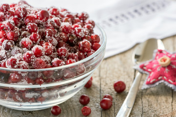 Gezuckerte Preiselbeeren