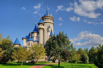 Fototapeta na wymiar Sazova Parki Satosu, Sazova Castle, Eskisehir, Turkey