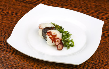 Octopus sushi