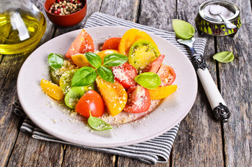 Salad of tomato