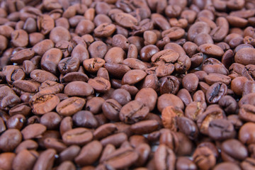 Naklejka premium Roasted coffee beans