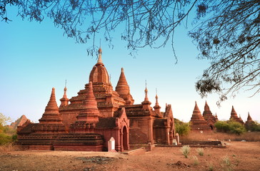 Lawka Hteik Pan Temple Stupa