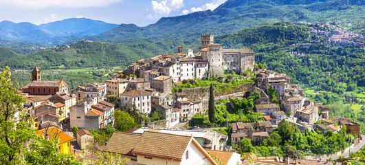 view of medieval Arsoli, Italy (Lazio province) - obrazy, fototapety, plakaty
