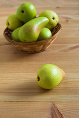 pears on the plate