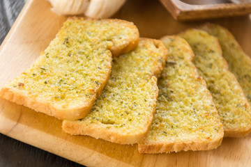 crispy bread garlic