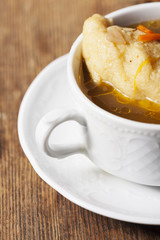 Closeup eine bayerischen Griesnockerl