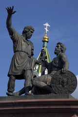 Obraz premium Площадь Народного Единства в Нижнем Новгороде. Памятник Минину и Пожарскому.