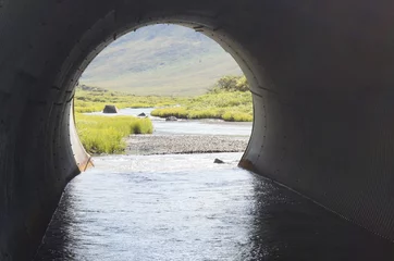 Cercles muraux Tunnel Culvert under the Dempster Highway 
