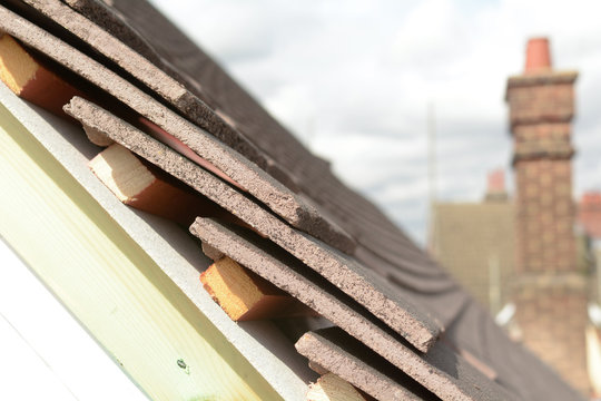 End row of roof tiles