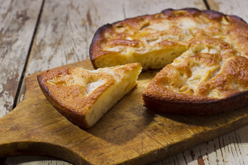 Charlotte. Apple pie