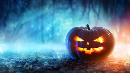 Foto op Plexiglas Halloween Pumpkin In A Mystic Forest At Night   © Romolo Tavani