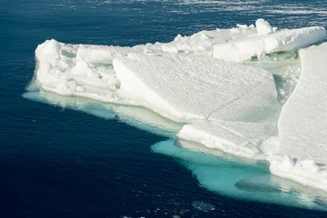 Wandcirkels plexiglas Iceberg, Mer de Weddell, Antarctique © JAG IMAGES