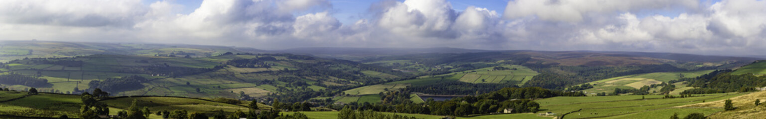 Fototapeta na wymiar Panorama of Yorkshire countryside