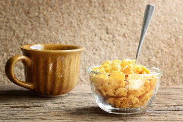 cornflakes in glass bowl