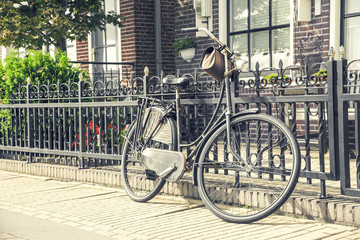 Fototapeta na wymiar Retro style bicycle.
