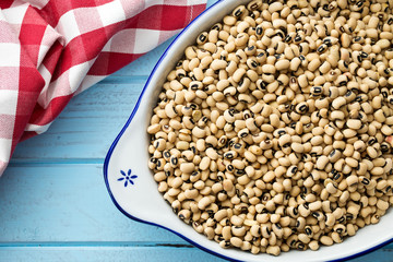 uncooked beans in bowl