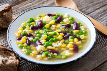 Fresh vegetable soup 