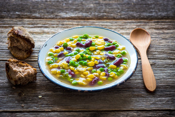 Fresh vegetable soup 