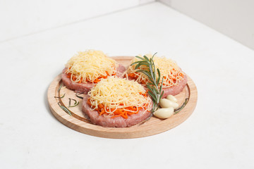 свинина с сыром полуфабрикат