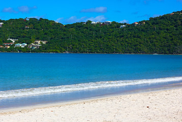 Fototapeta na wymiar Sandy beach on a tropical island. Magens Bay beautiful beach on Thomas Island, US Virgin Islands.
