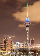 Obraz premium Cityscape of Sky tower in Auckland, New Zealand.