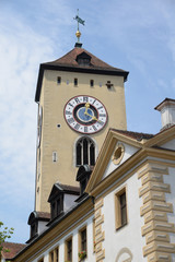 Fototapeta na wymiar Rathausturm in Regensburg