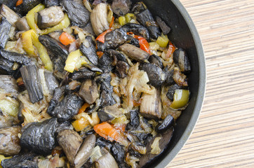 Fried mushrooms with vegetables