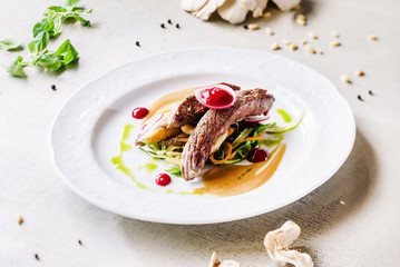 steak with vegetables