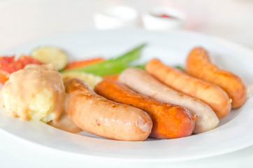 mixed grilled sausage