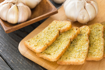 crispy bread garlic