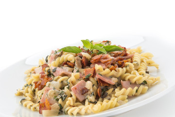 penne pasta with cream sauce