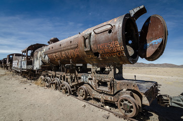 Fototapeta na wymiar ghost train, bolivia