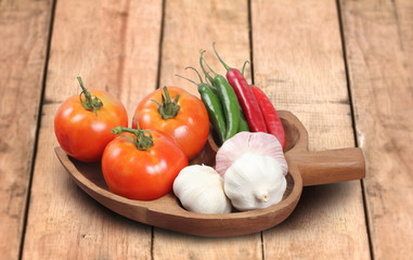 Pepper and tomatoes with garlic