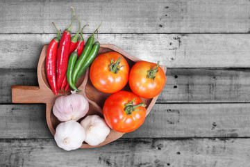 Pepper and tomatoes with garlic