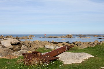 la c&ocirc;te rocheuse &agrave; Brignogan-plage, finist&egrave;re, bretagne