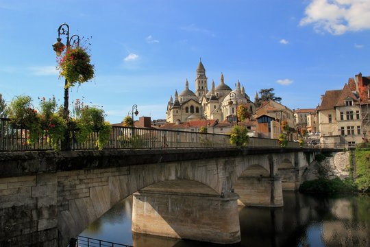 Vue de P&eacute;rigueux.