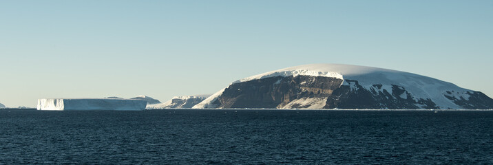 Brown Bluff, volcan d'oreiller, cône de tuf, péninsule Tabarin, Terre de Graham, Antarctique © JAG IMAGES