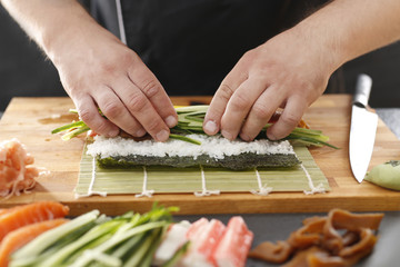 Jak przygotować sushi  - obrazy, fototapety, plakaty