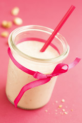 Strawberry, banana and almond smoothie