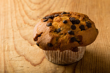 chocolate chip muffin