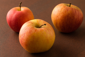 apples