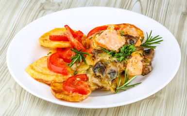 Salmon with grilled vegetables