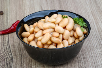 Canned white beans