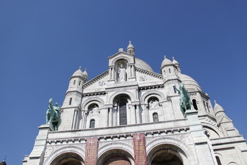 Fototapeta na wymiar Basilique du Sacré Coeur à Paris