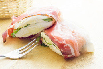 Tomino cheese with bacon